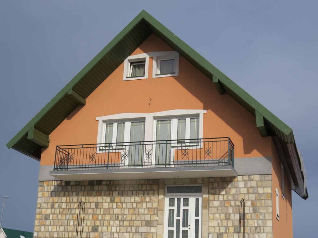 Rooms And Bungalows Sreten Zugic Zabljak  Room photo